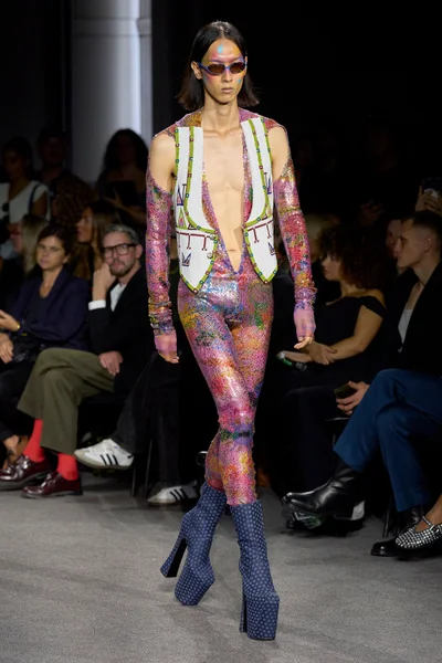 Look 33